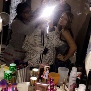 Meet your Posher, Jinglin